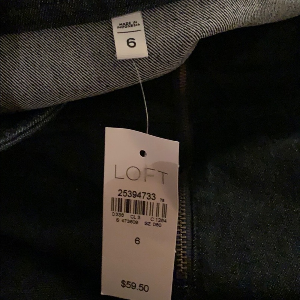 Loft jean skirt - Picture 3 of 3